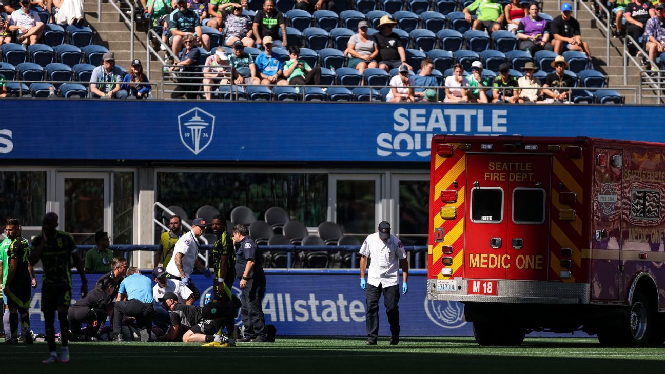 世俱杯投注:Sounders GK Stefan Frei在救护车上与机组人员对抗