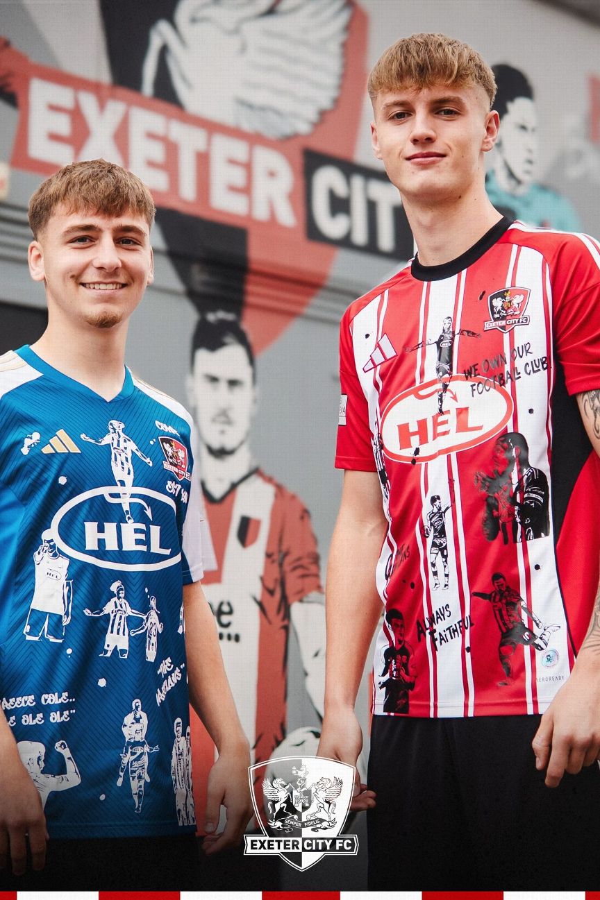 埃克塞特城主场球衣